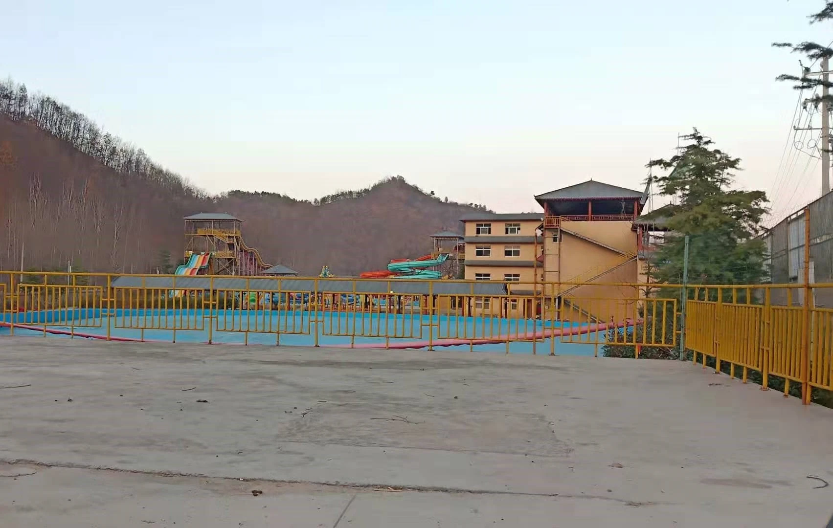 图18-嵩县白云山水上乐园抢占明白川集体土地.jpg 图18-嵩县白云山水上乐园抢占明白川集体土地.jpg